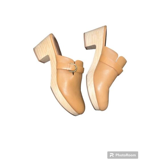 ✨Madewell The Monique Buckle Carmel Sz 9 Clogs ✨ - Picture 1 of 9